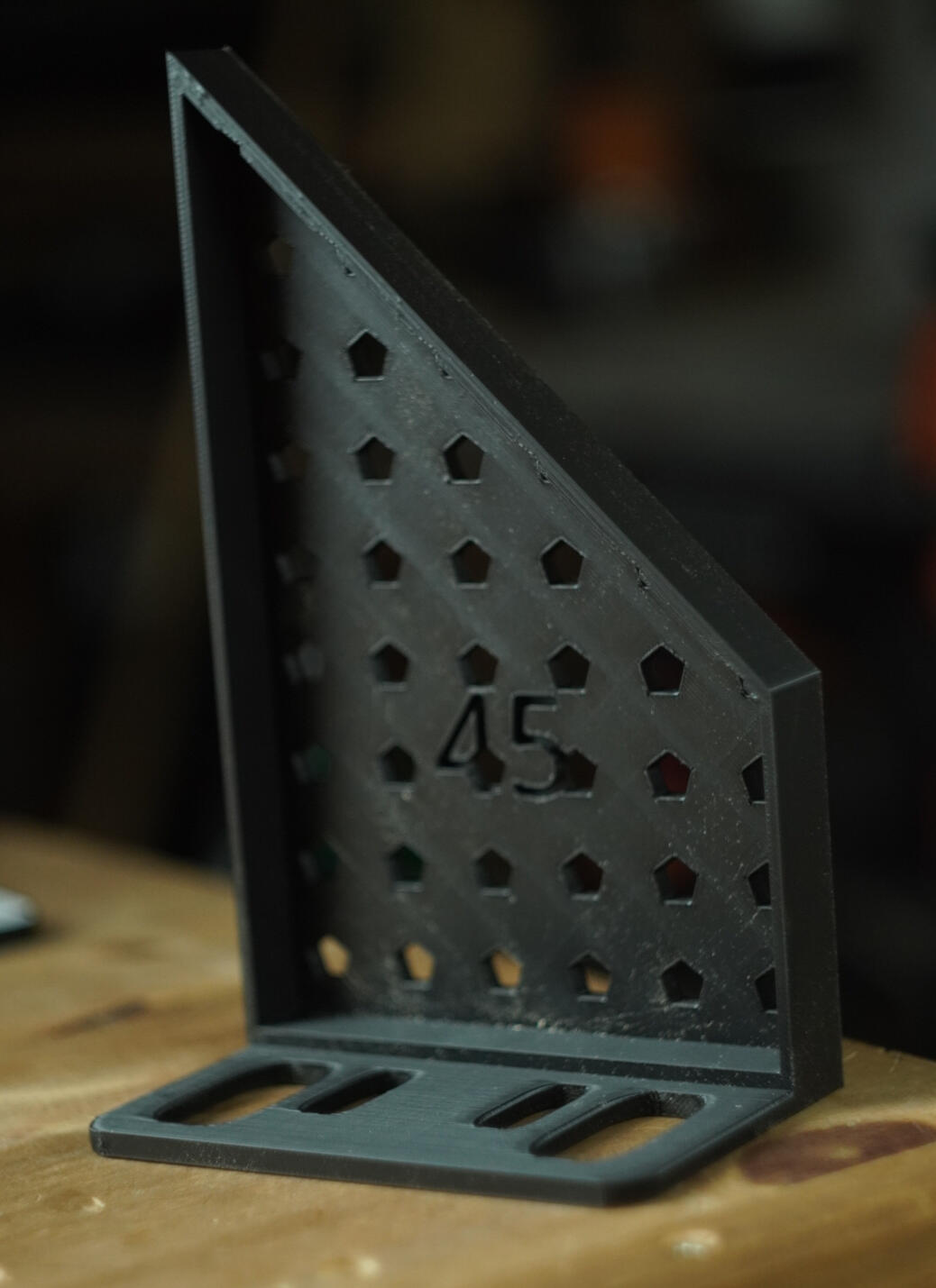 45 degree jig for table saw